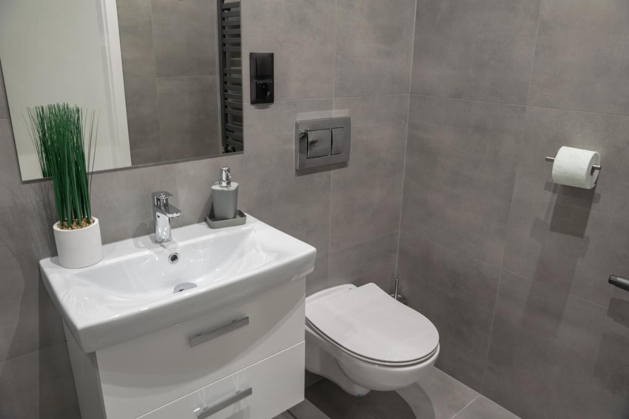 Apartamenty Dworcowa 45 Gliwice Buitenkant foto
